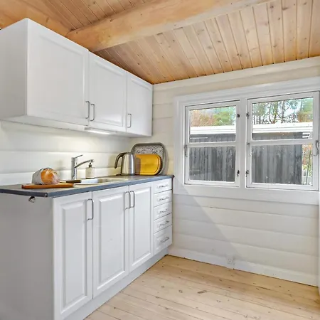 Dom wakacyjny 2 Bedroom Lovely In Tisvilde